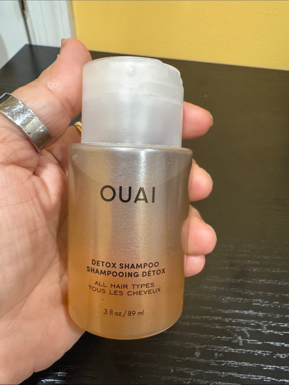 OUAI Detox Shampoo - 3 oz/89 ml brand new